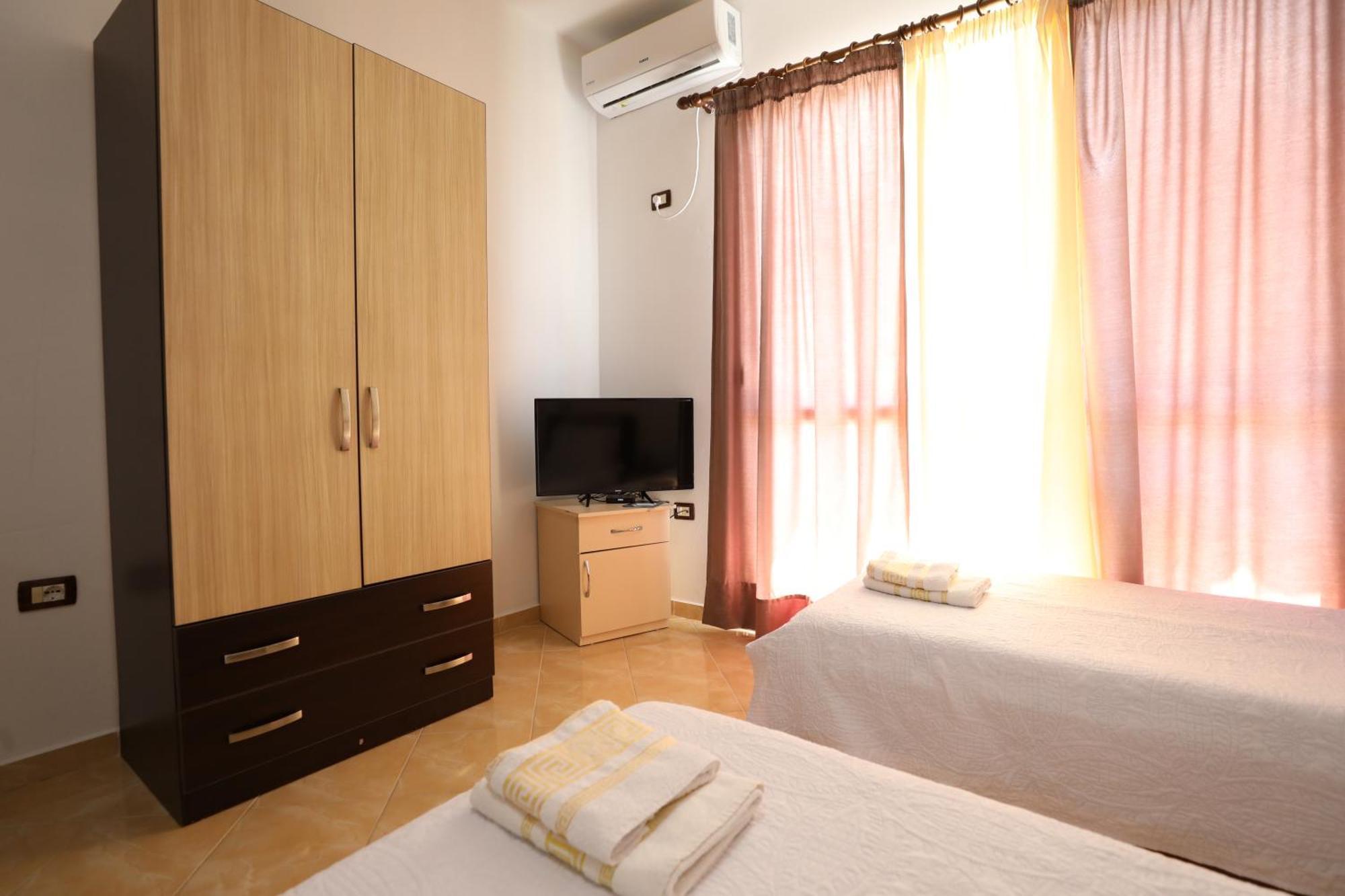 Blue Bay Apartments Sarandë 외부 사진